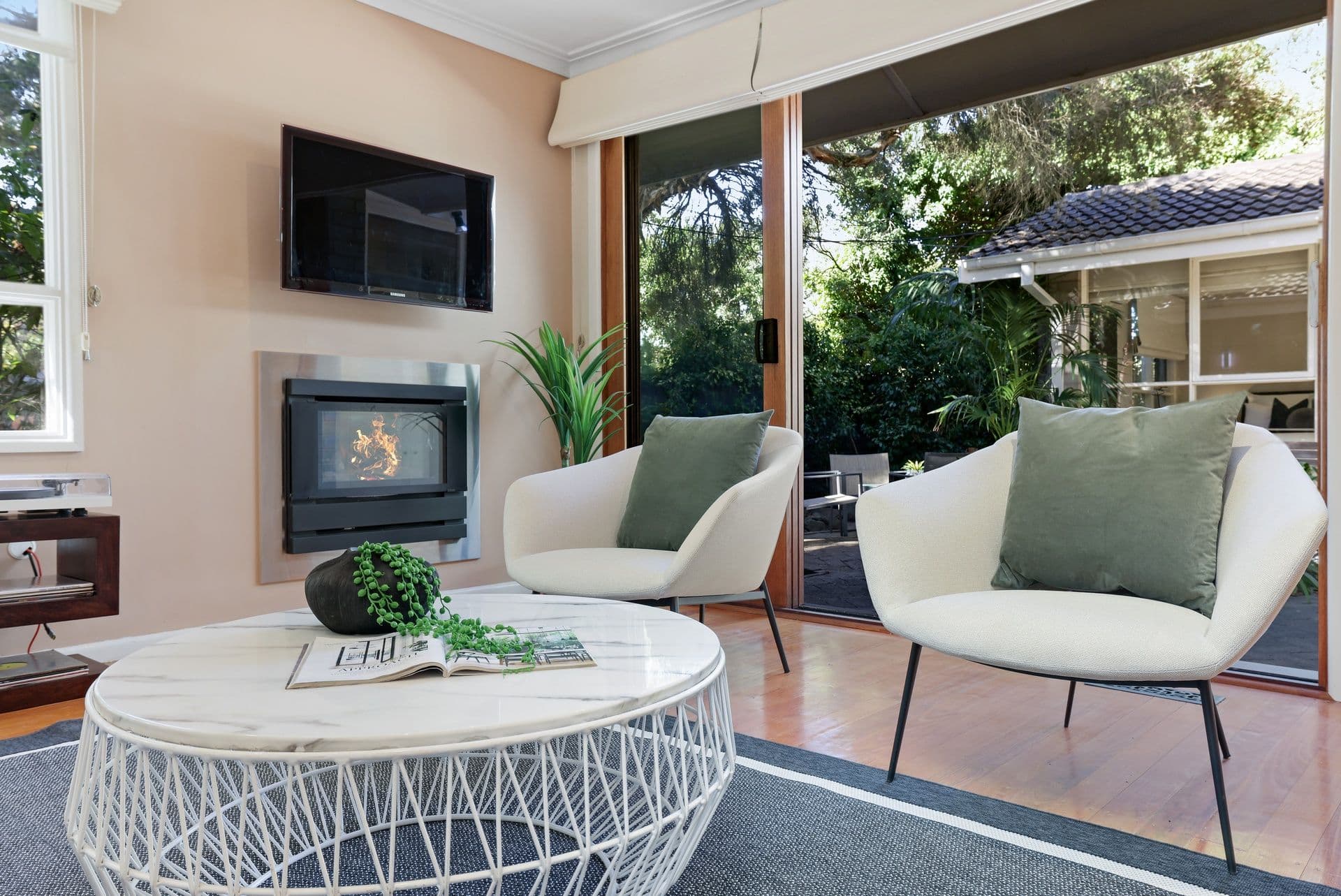 28 Leeds Road, Mount Waverley VIC 3149, Mount Waverley - Image 1