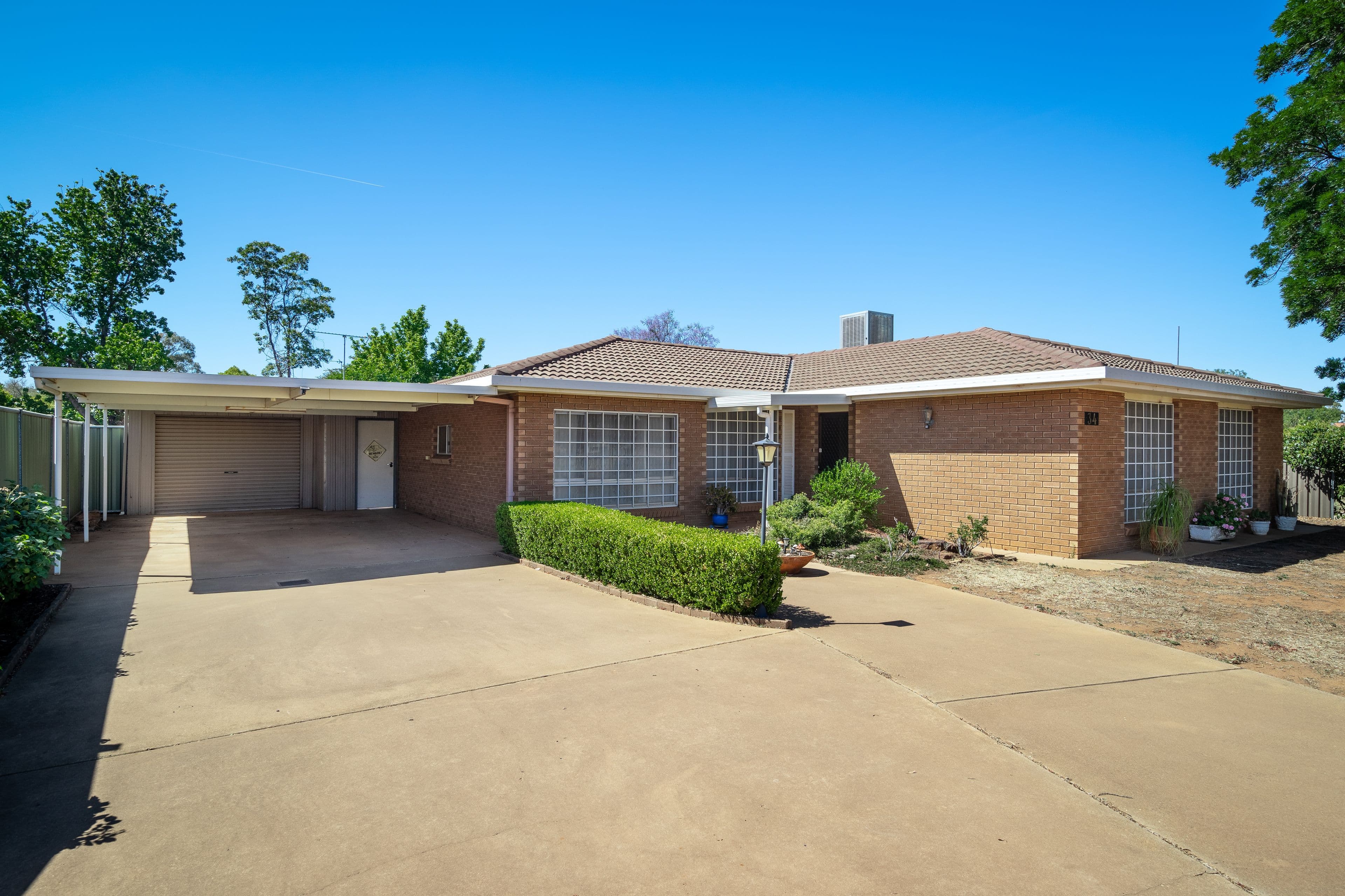 34 Royal Parade, Dubbo - Image 1