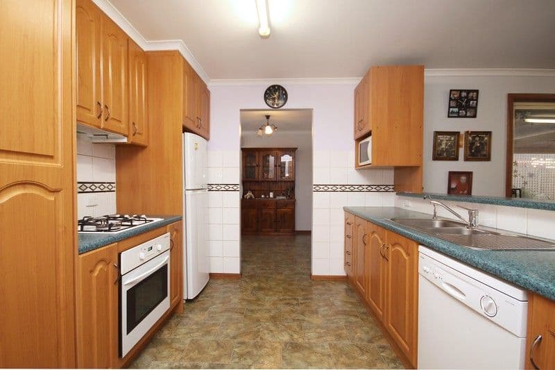 260 Martins Road, PARAFIELD GARDENS SA 5107, Parafield Gardens - Image 1
