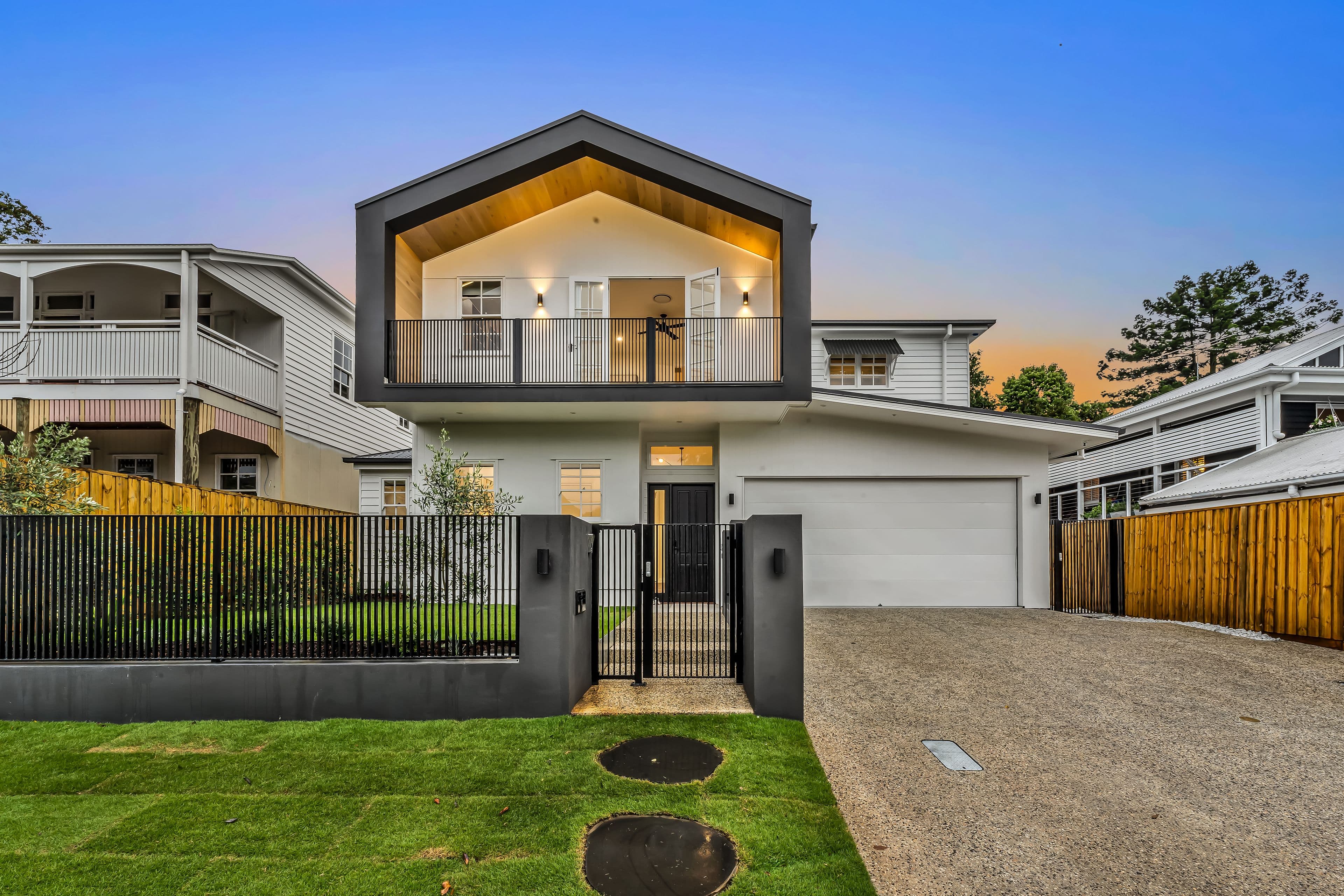 31 Lawson Street, Morningside QLD 4170, Morningside - Image 1