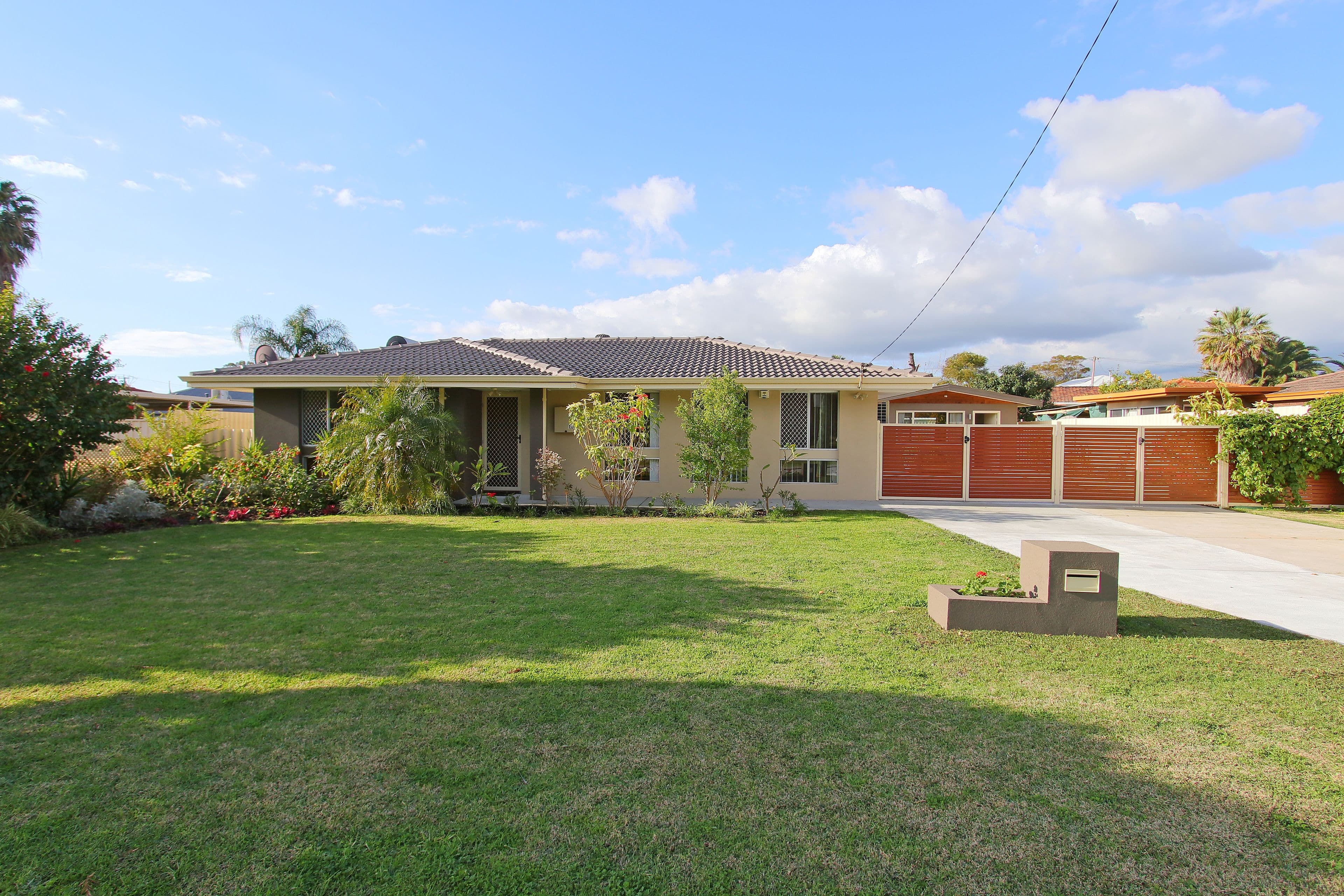 104 Cameron Street, Thornlie WA 6108, Thornlie - Image 1