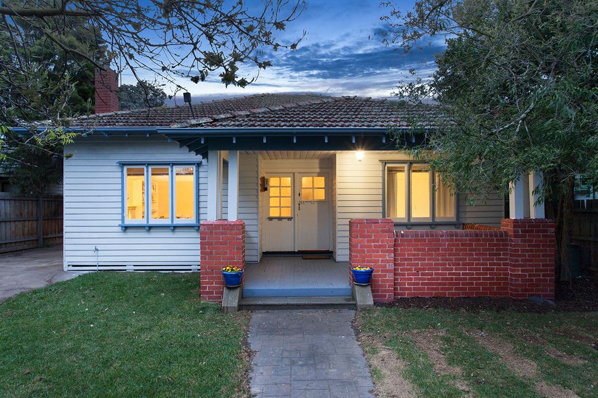 15 Moorookyle Avenue, Hughesdale VIC 3166, Hughesdale - Image 1