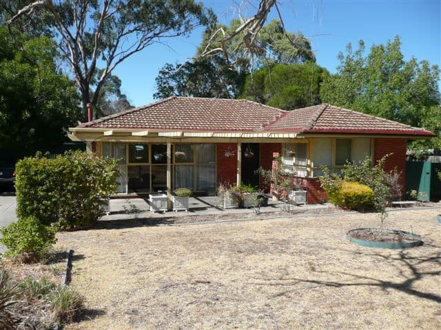 10 Beaconsfield Road, EDEN HILLS SA 5050, Eden Hills - Image 1