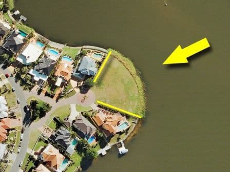 5 Trimaran Place, CLEAR ISLAND WATERS QLD 4226, Clear Island Waters - Image 1