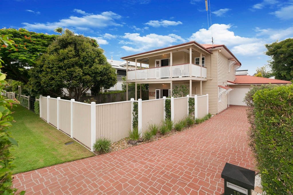 15 Harte Street, Chelmer QLD 4068, Chelmer - Image 1