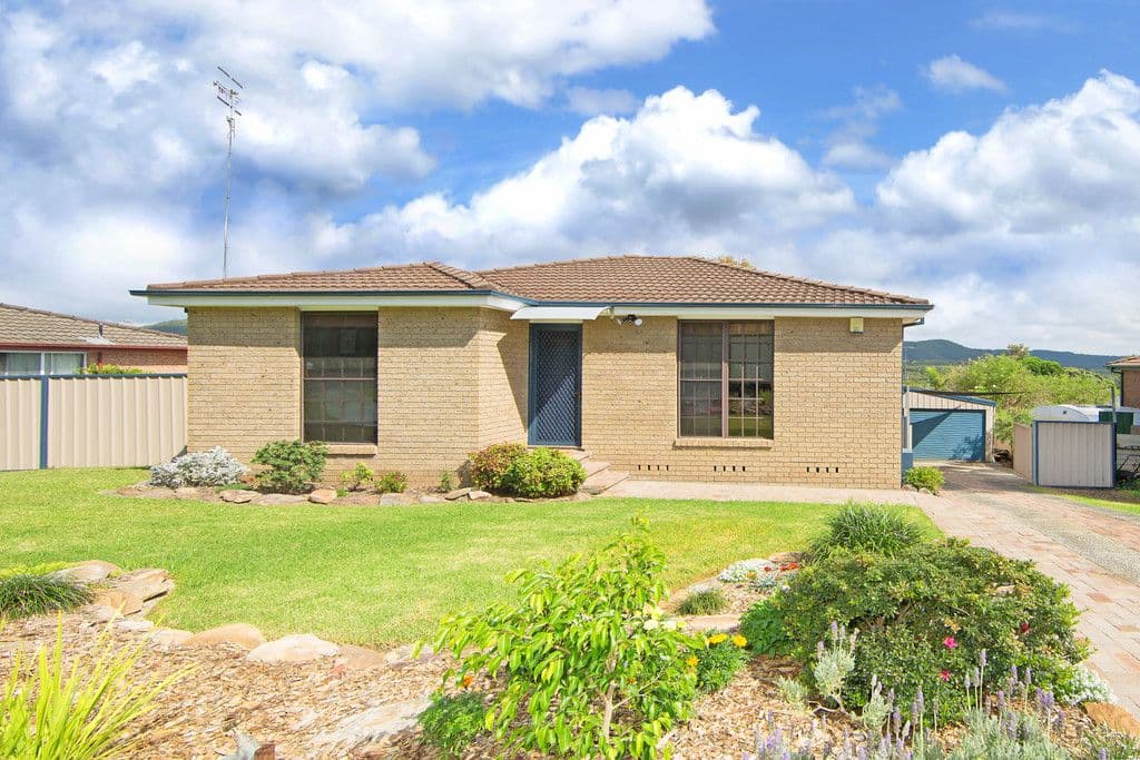 54 Premier Way, Bateau Bay - Image 1