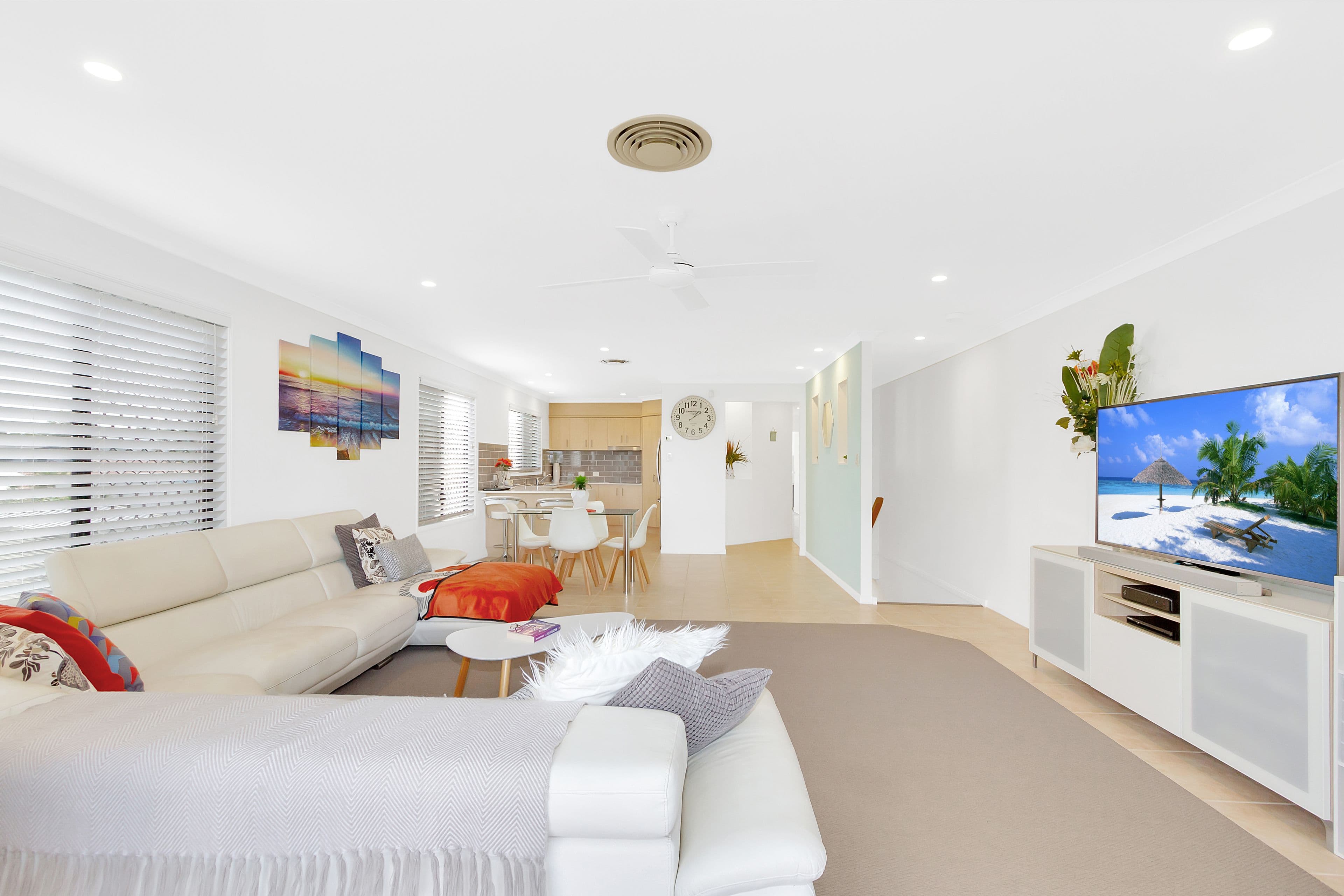5 Abalone Avenue, Paradise Point QLD 4216, Paradise Point - Image 1