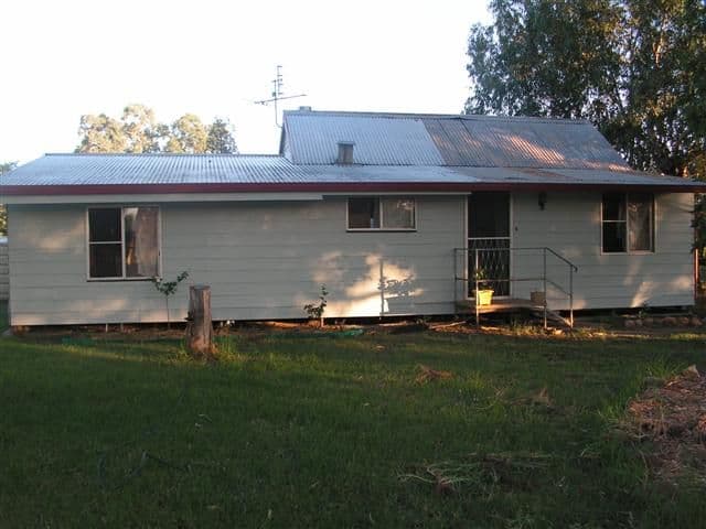 11 George Street, AMBY QLD 4462, Amby - Image 1