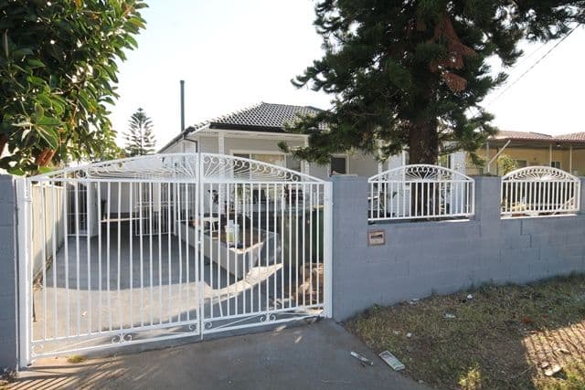 74 Goodacre Avenue, Fairfield West - Image 1