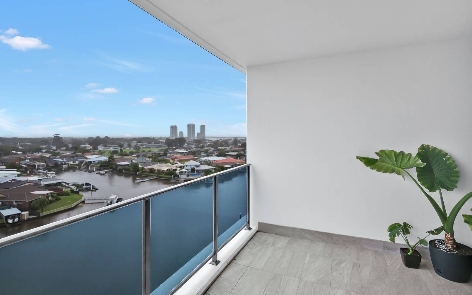 5 Harbour Side Court, Biggera Waters QLD 4216, Biggera Waters - Image 1