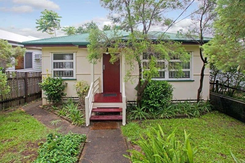 24 Corn Street, HOLLAND PARK WEST QLD 4121, Holland Park West - Image 1
