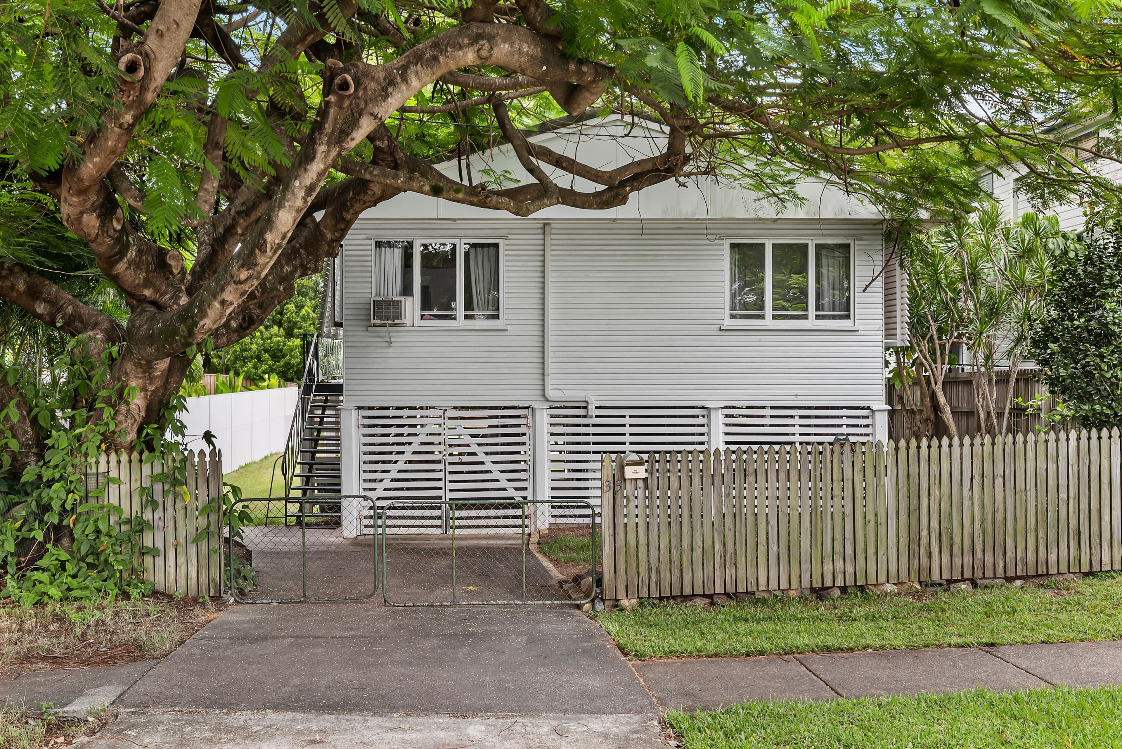 33 Orlando Road, Yeronga QLD 4104, Yeronga - Image 1