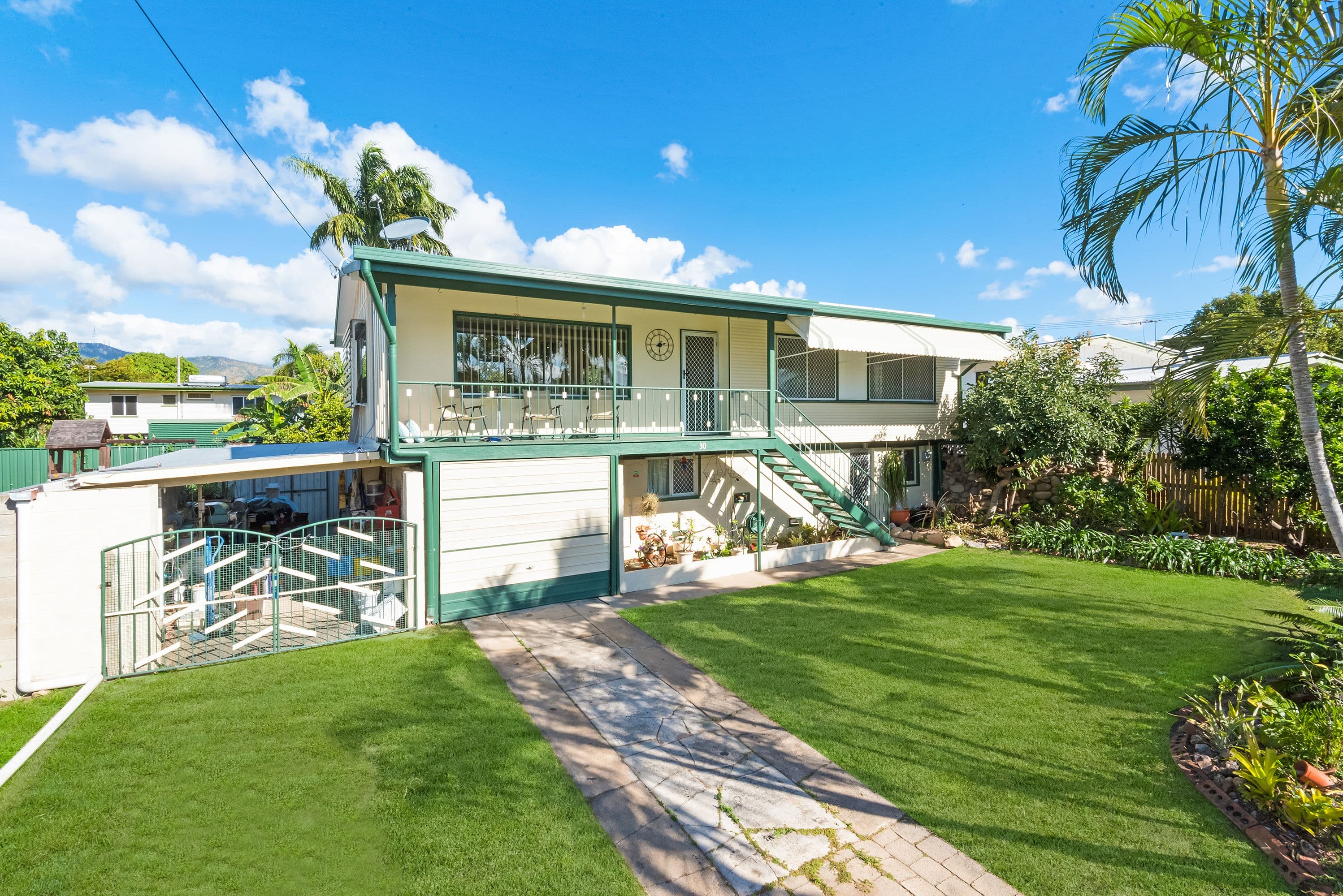 30 Laburnum Street, Cranbrook QLD 4814, Cranbrook - Image 1