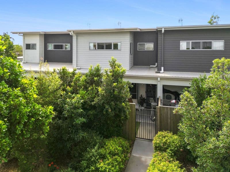 1 Regatta Boulevard, Wurtulla - Image 1