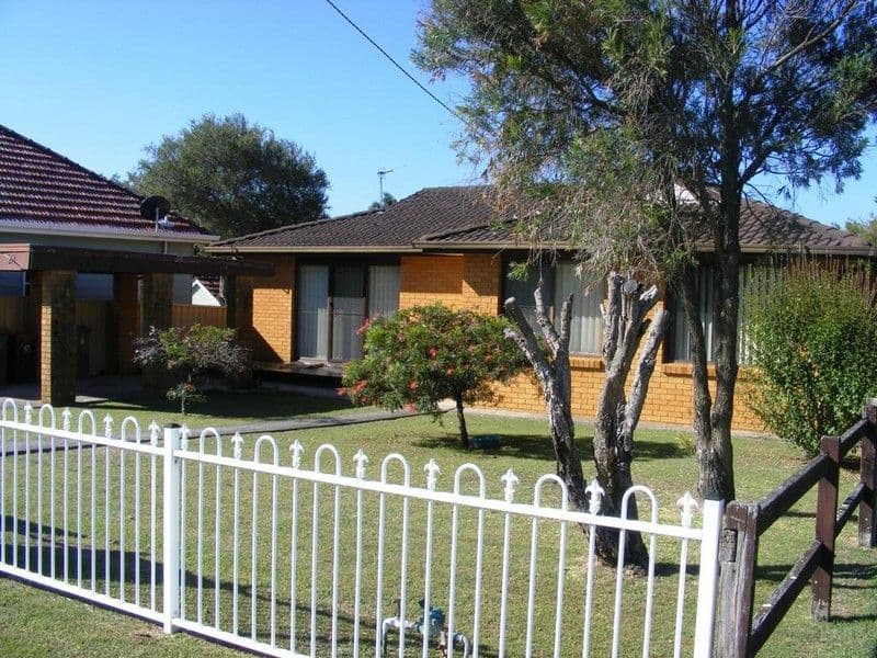 28 Warrigal Street, THE ENTRANCE NSW 2261, The Entrance - Image 1