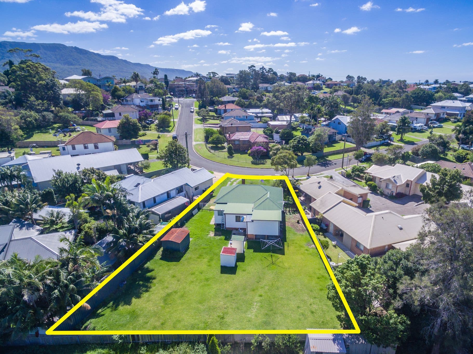 43 Westmacott Parade, Bulli - Image 1