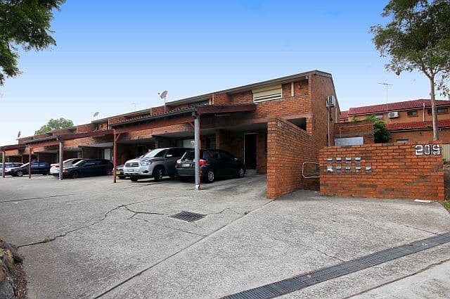 209 Hume Highway, GREENACRE NSW 2190, Greenacre - Image 1