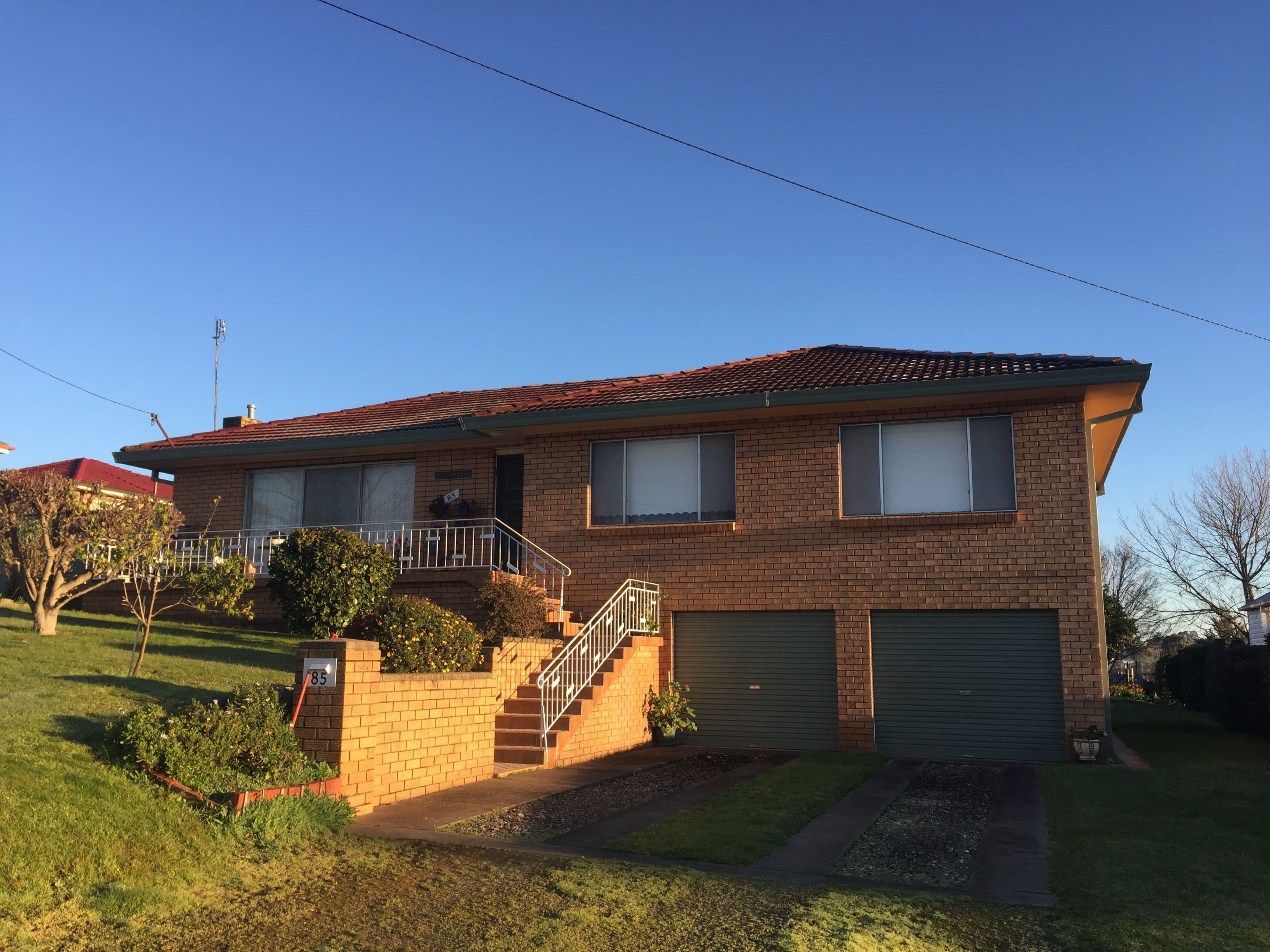 85 Broughton Street, Tumut - Image 1