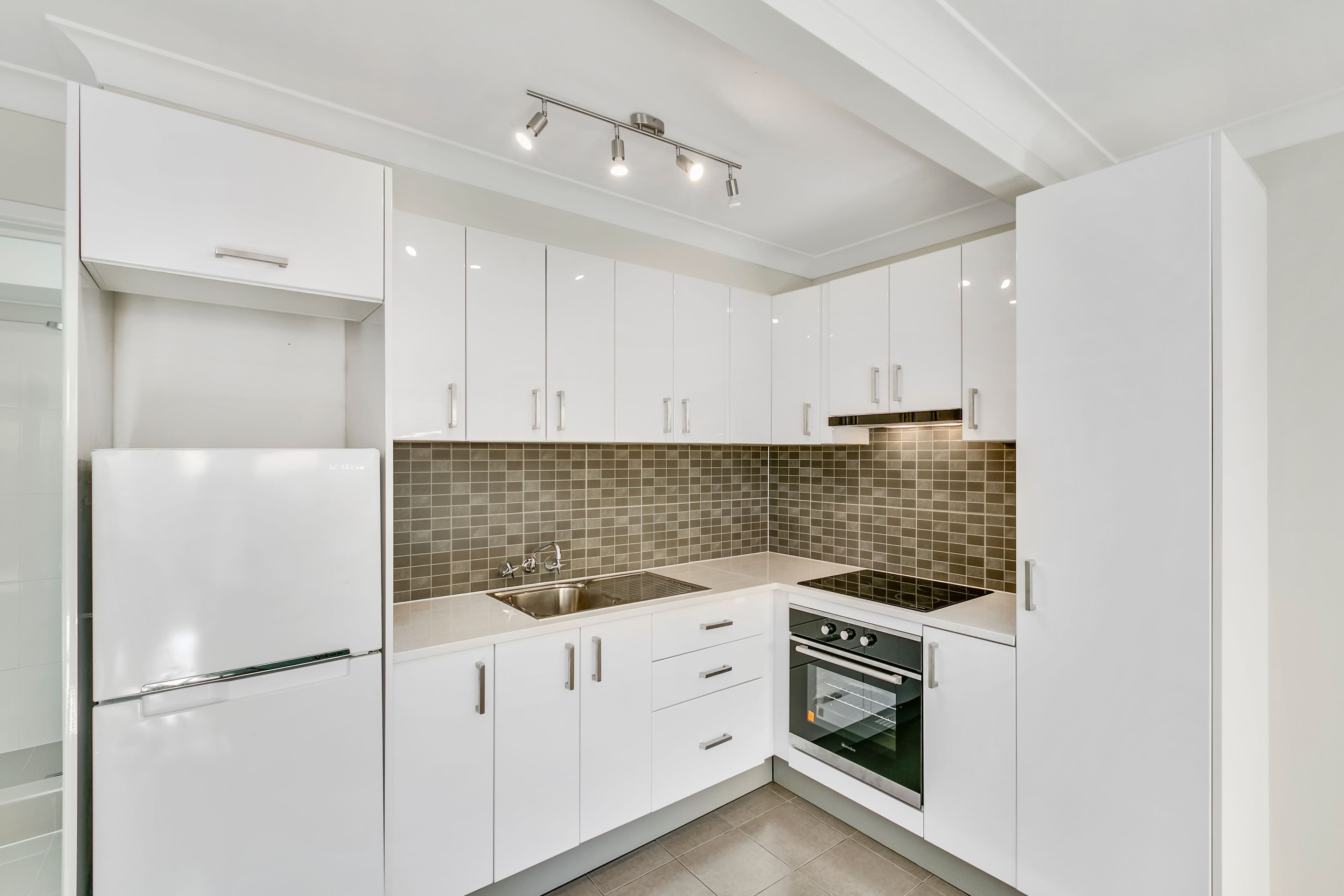 194 High Street, Southport QLD 4215, Southport - Image 1