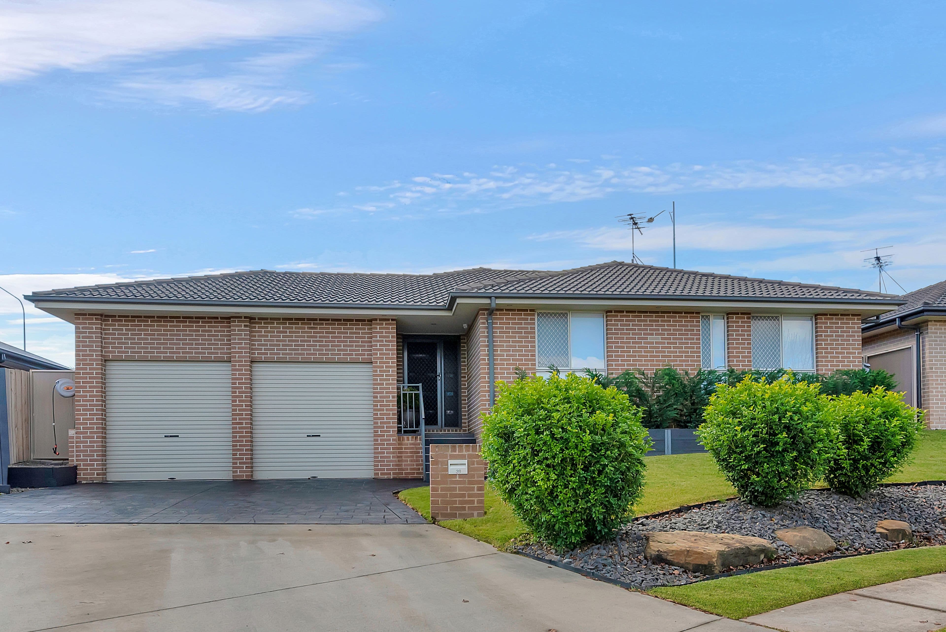 39 Ancona Avenue, Spring Farm - Image 1