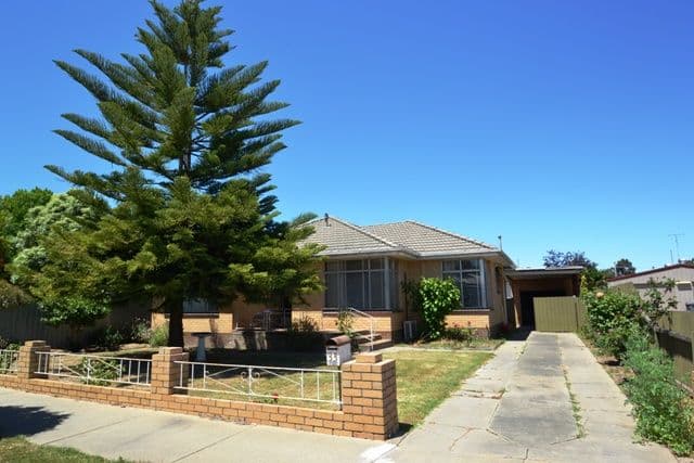 33 Butler Street, SEYMOUR VIC 3660, Seymour - Image 1