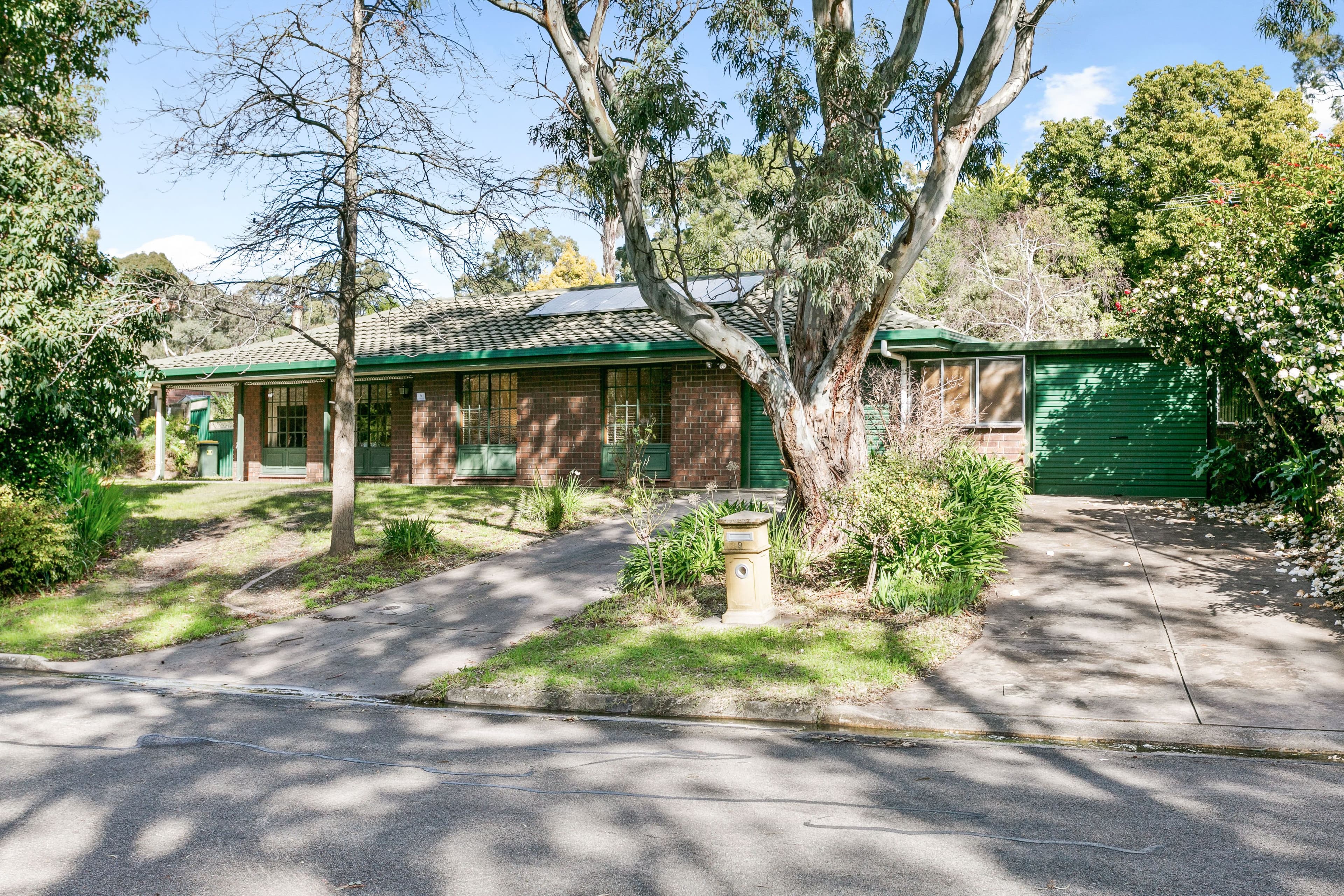 9 Woodlea Drive, Aberfoyle Park SA 5159, Aberfoyle Park - Image 1