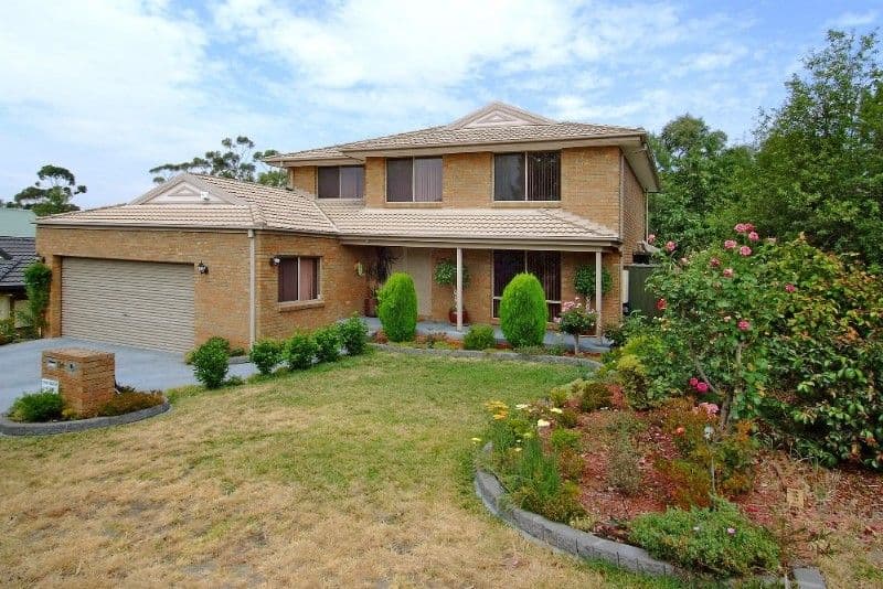 34 Longacres Road, YALLAMBIE VIC 3085, Yallambie - Image 1