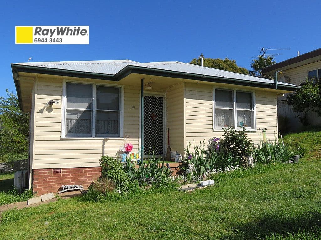 20 Tor Street, Gundagai NSW 2722, Gundagai - Image 1