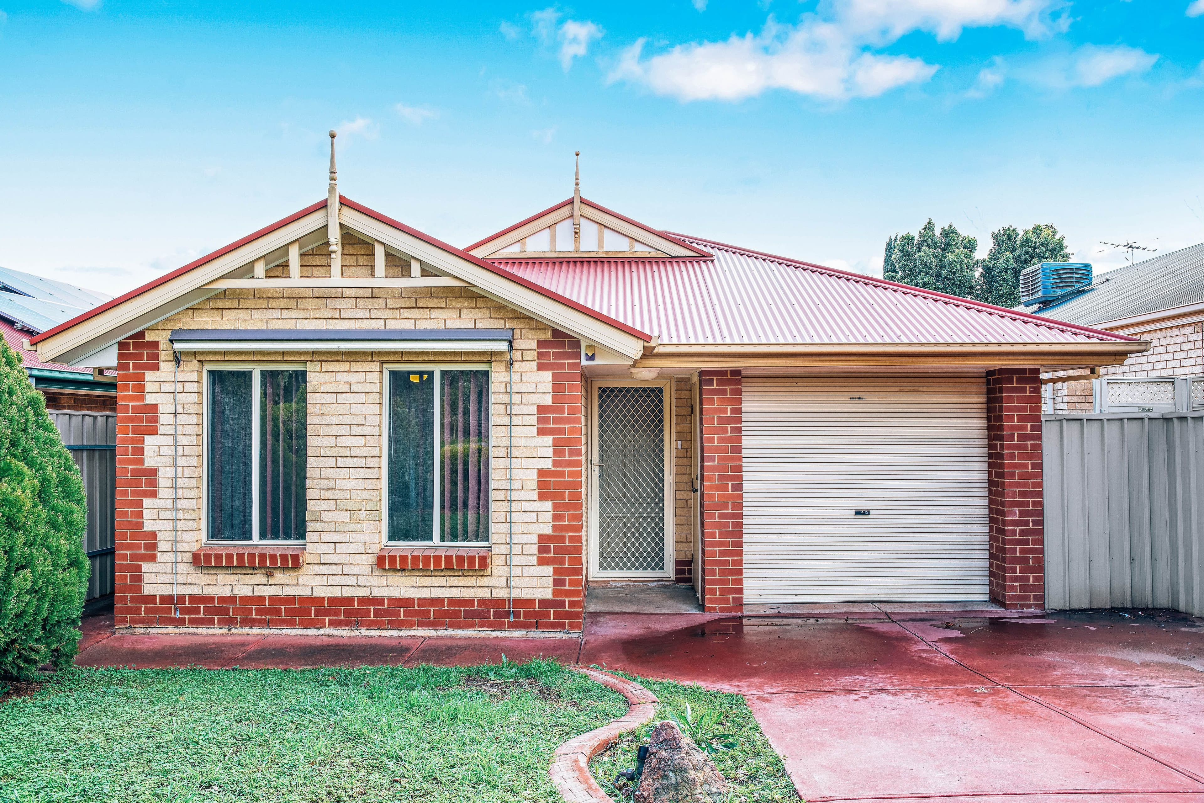 24 Quantock Crescent, Craigmore SA 5114, Craigmore - Image 1