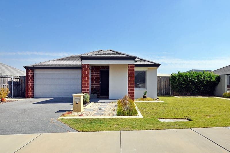 10 Emms Grn, Ellenbrook WA 6069, Ellenbrook - Image 1