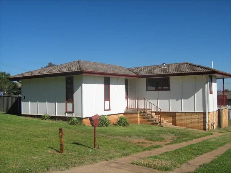 25 Taylor Road, YOUNG NSW 2594, Young - Image 1