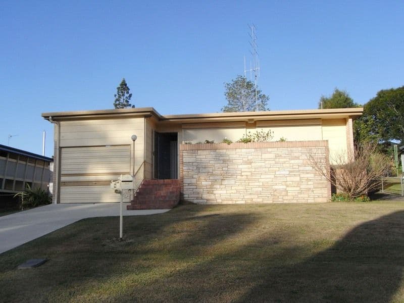 8 Beresford Crescent, GYMPIE QLD 4570, Gympie - Image 1