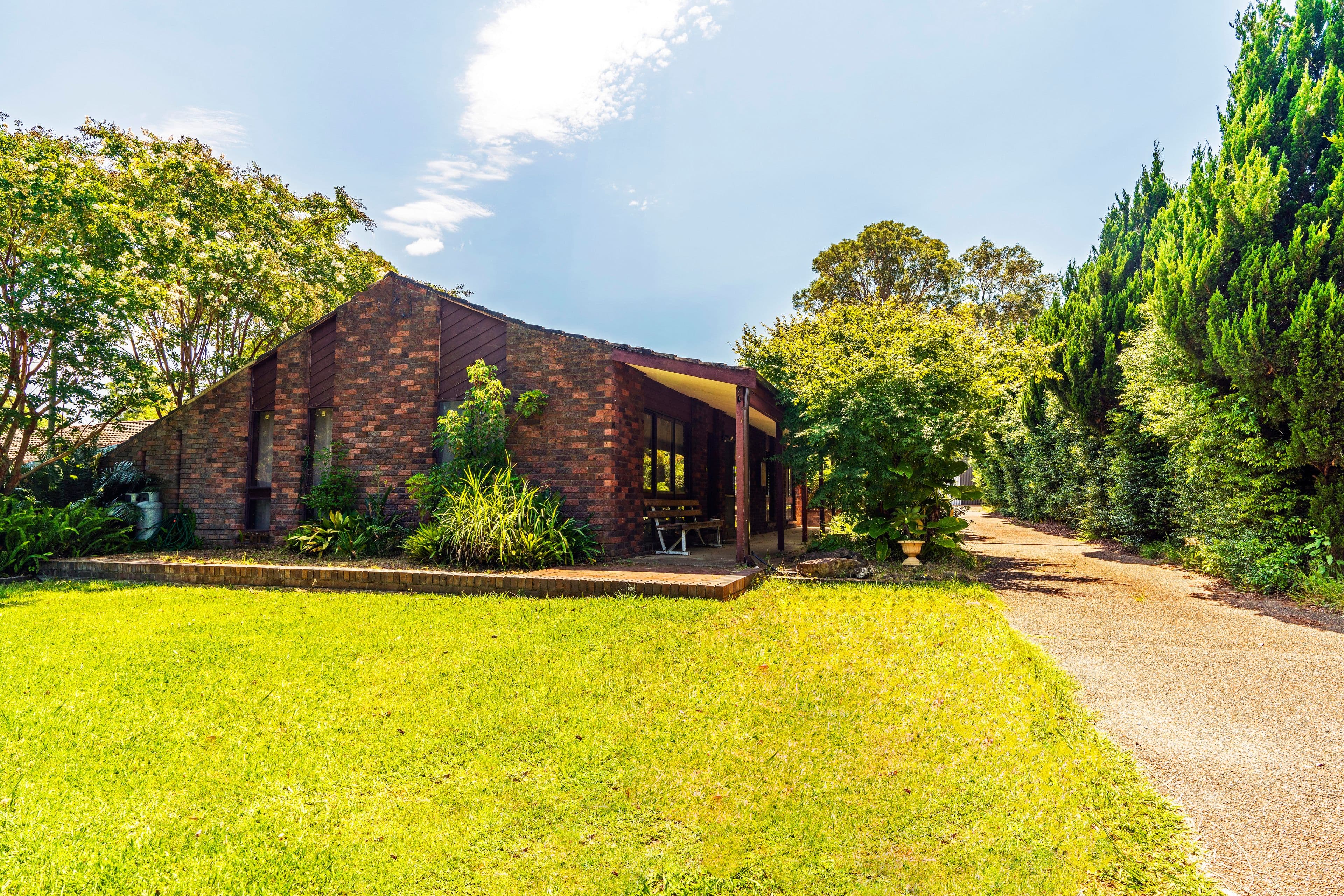 87 Hillcrest Avenue, South Nowra - Image 1