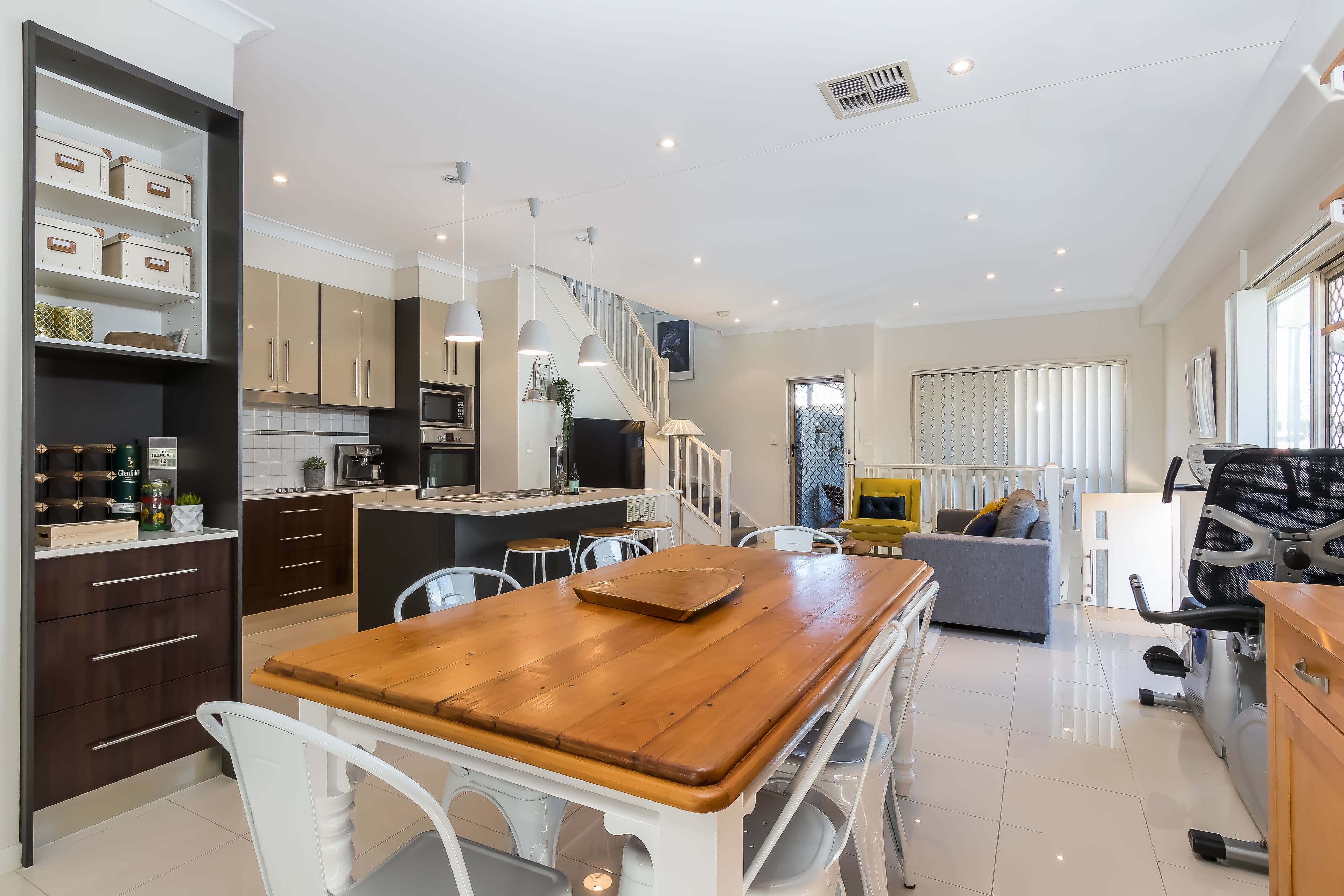 40 Agnes Street, Morningside QLD 4170, Morningside - Image 1