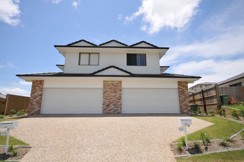 10 Beachley Place, Rosslyn QLD, Rosslyn - Image 1