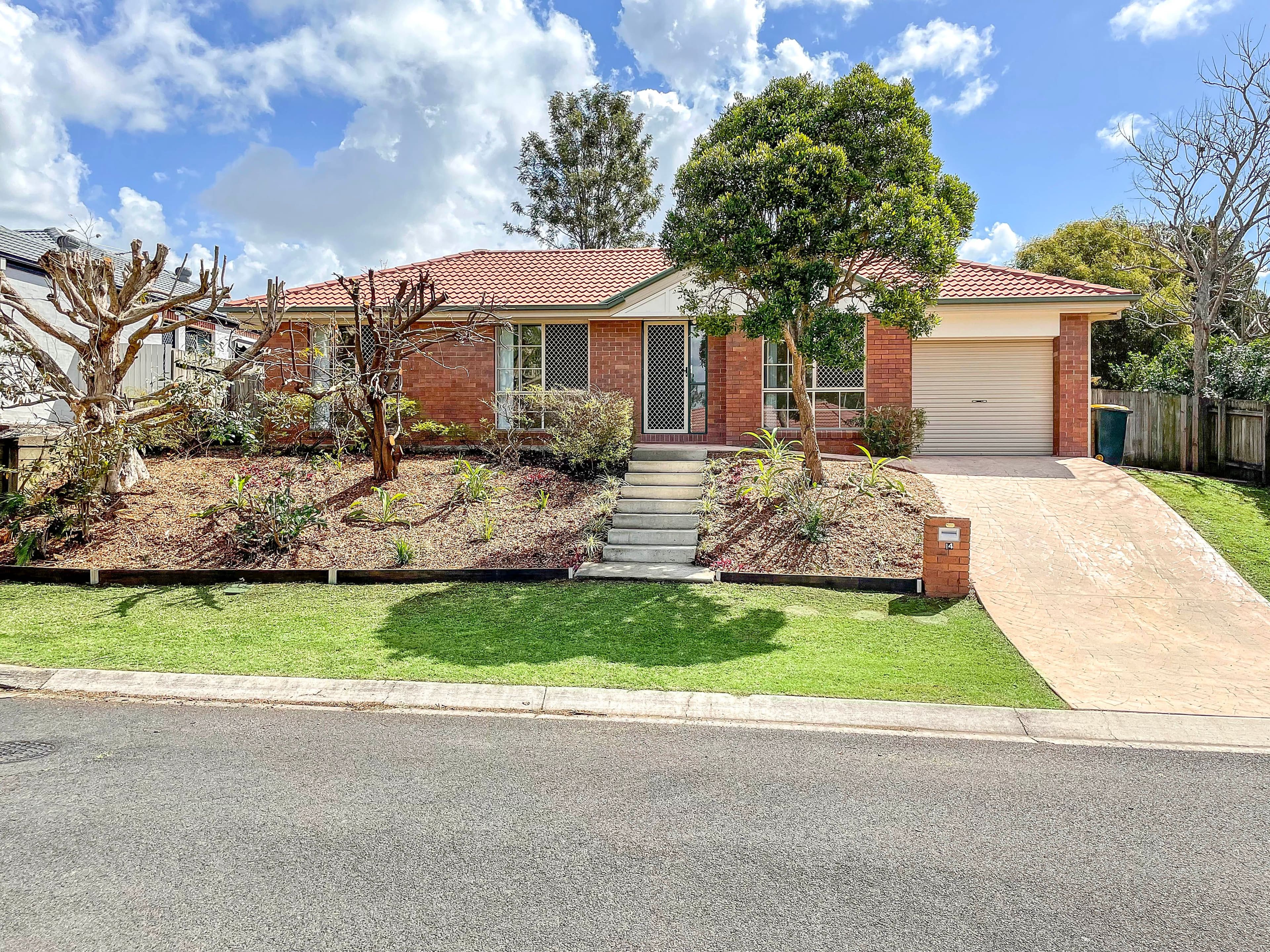 14 Mitchell Place, Belmont QLD 4153, Belmont - Image 1