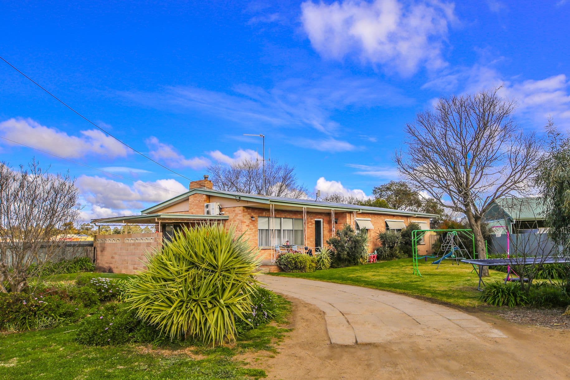 164 Henry Street, Deniliquin NSW 2710, Deniliquin - Image 1
