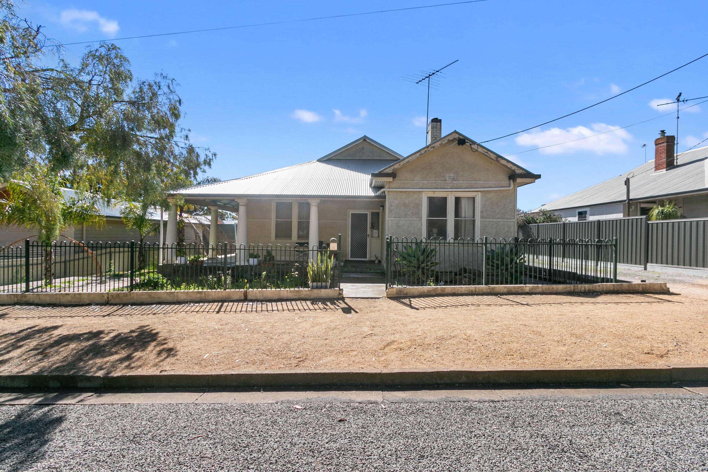 21 Gardiner Terrace, Maitland SA 5573, Maitland - Image 1
