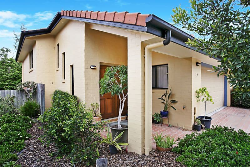 9 Pamela Place, Kenmore Hills QLD 4069, Kenmore Hills - Image 1