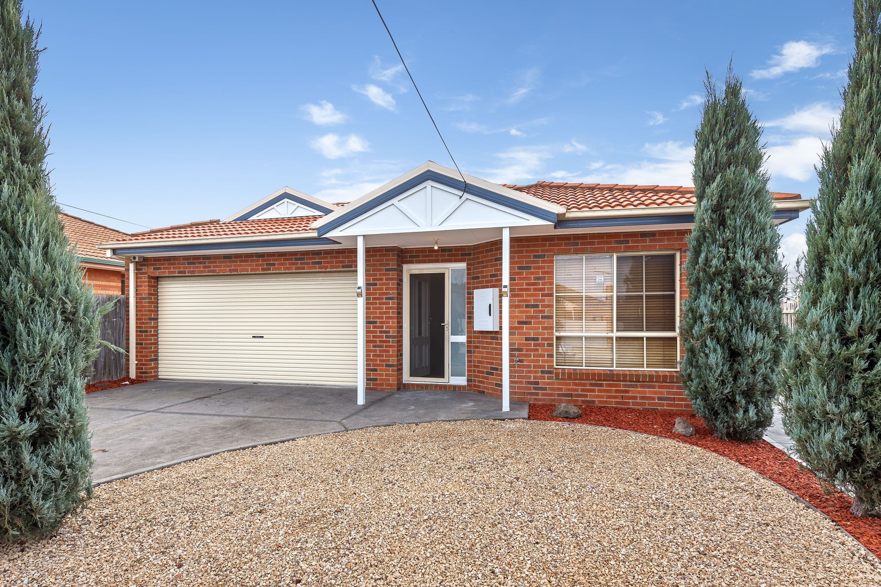 10 Dorothy Avenue, Thomastown VIC 3074, Thomastown - Image 1
