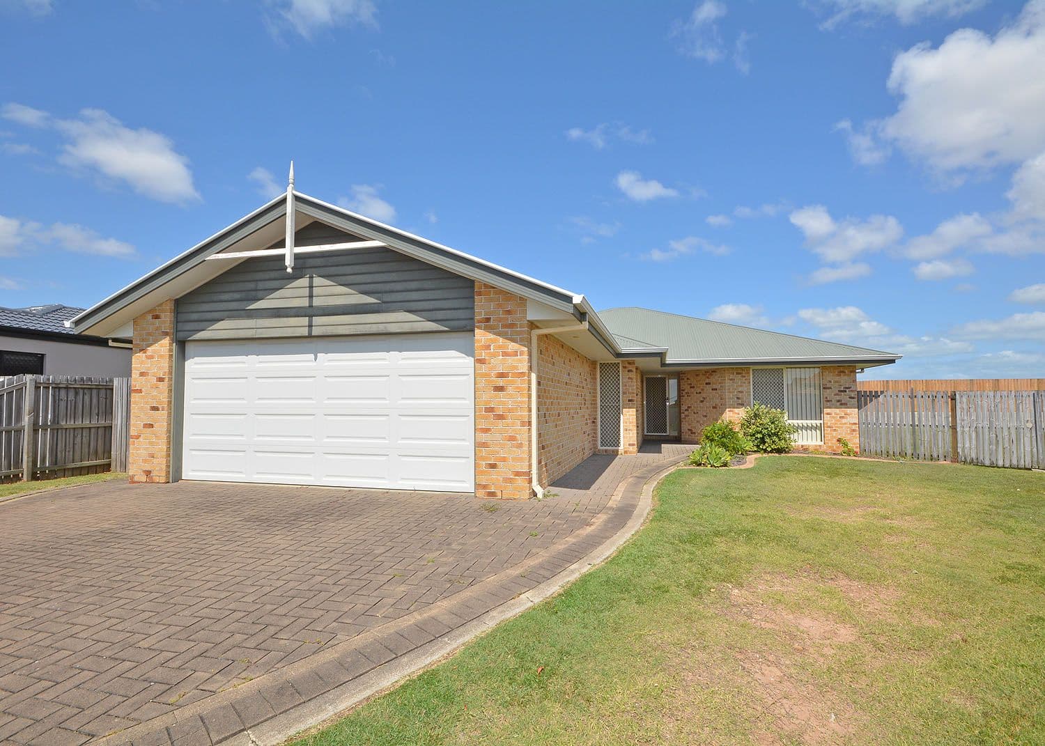 17 Surrey Court, Kawungan QLD 4655, Kawungan - Image 1