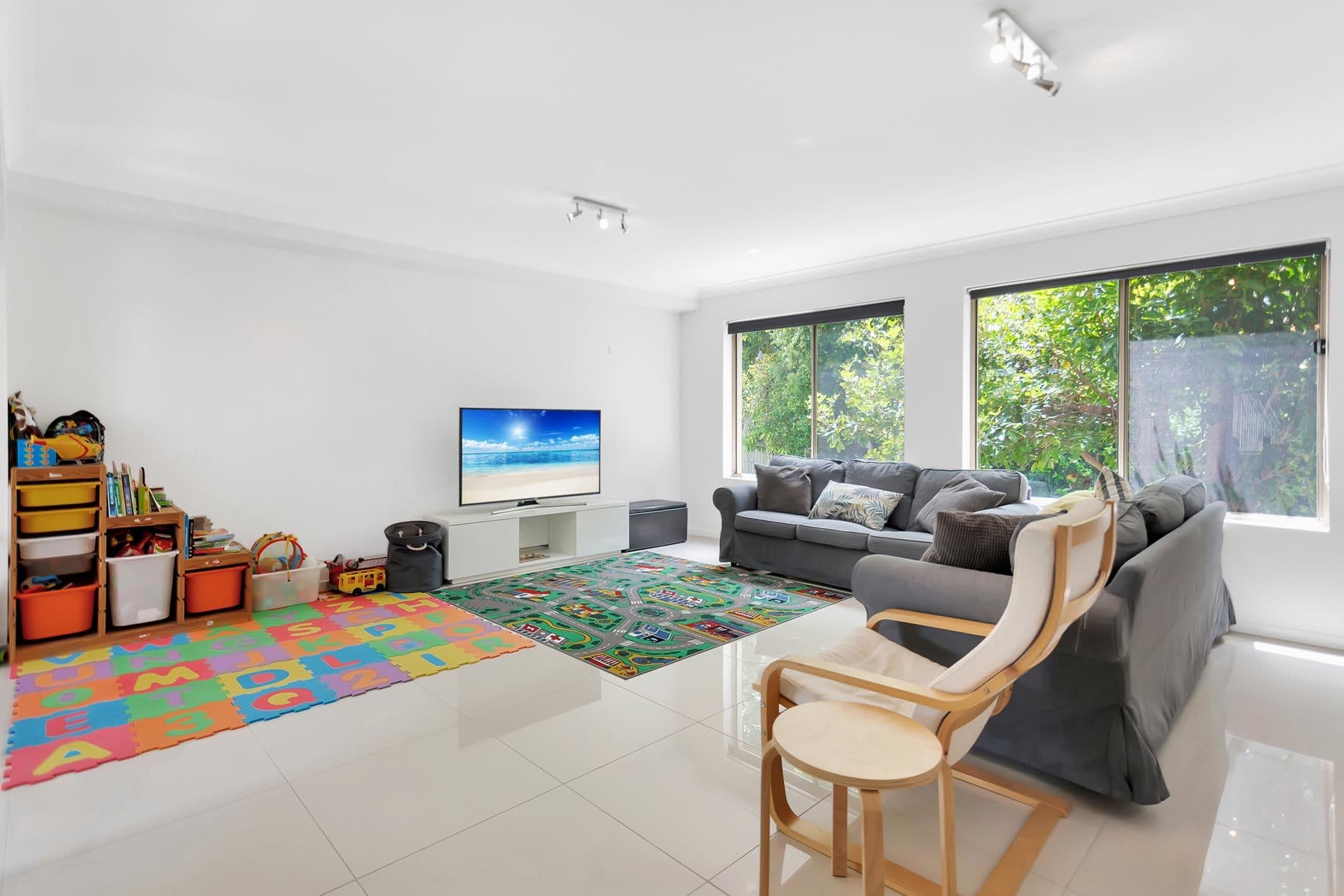 21 Harley Street, Labrador QLD 4215, Labrador - Image 1