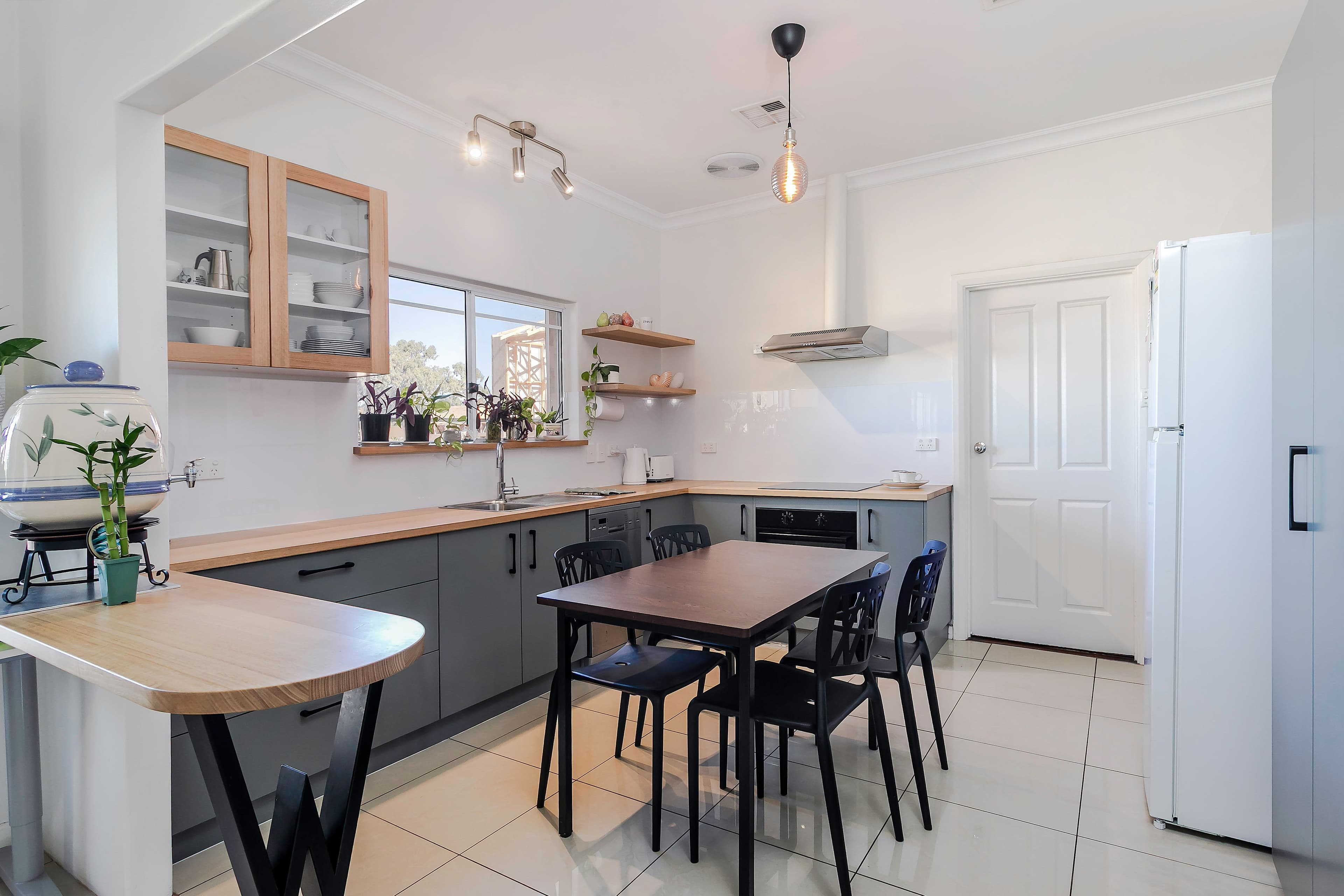 150 North East Road, Vale Park SA 5081, Vale Park - Image 1