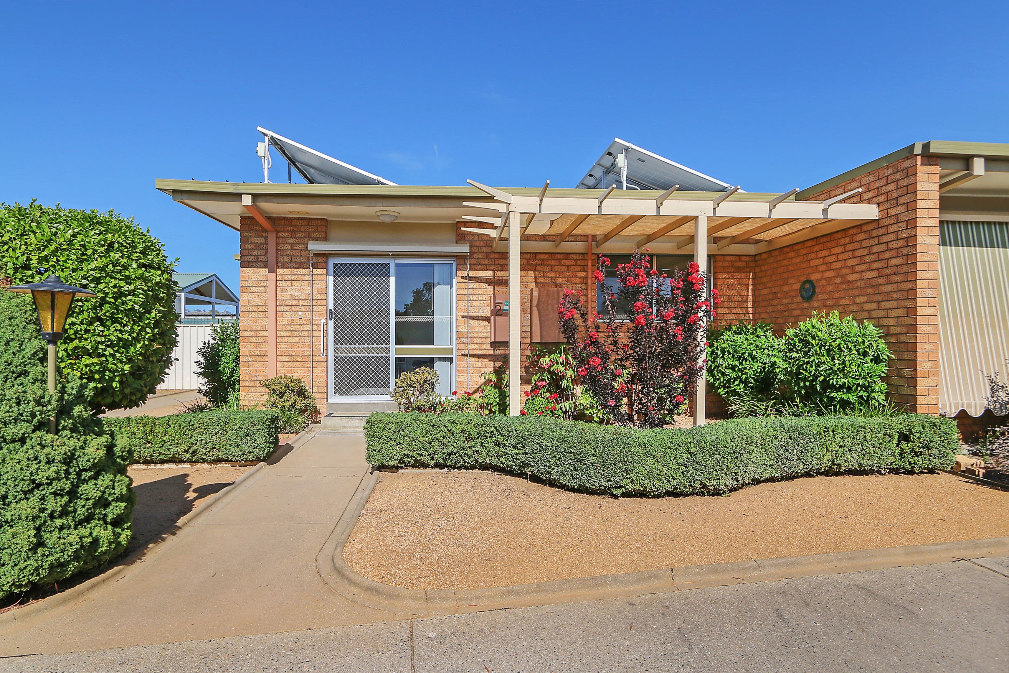 11 Angus Avenue, West Wodonga VIC 3690, West Wodonga - Image 1