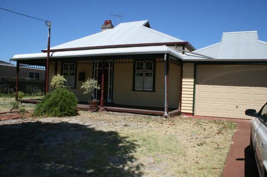 19 Ivanhoe Street, BASSENDEAN WA 6054, Bassendean - Image 1