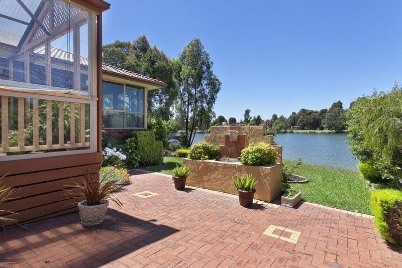 35 Superior Avenue, ROWVILLE VIC 3178, Rowville - Image 1
