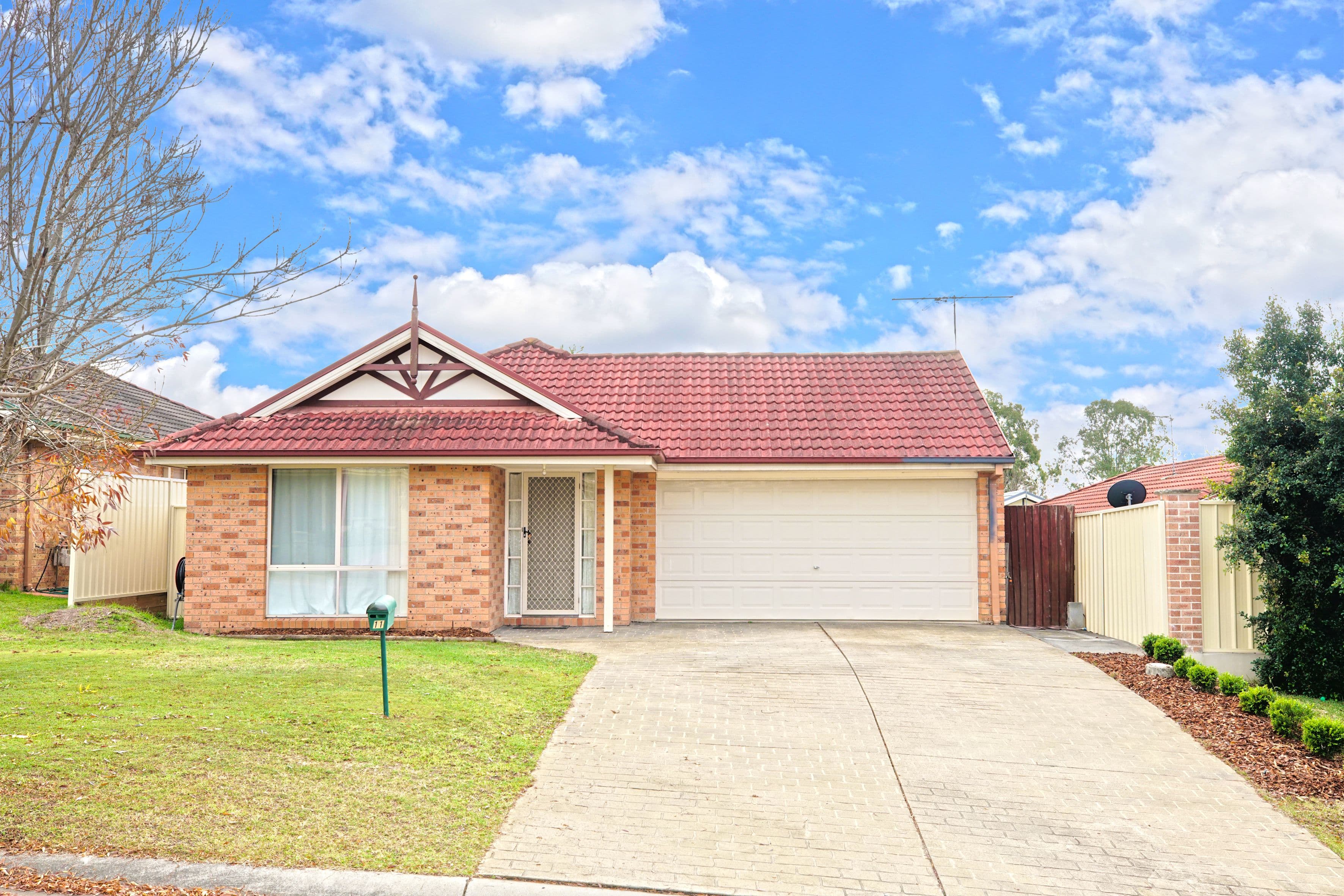 11 Carex Close, Glenmore Park - Image 1