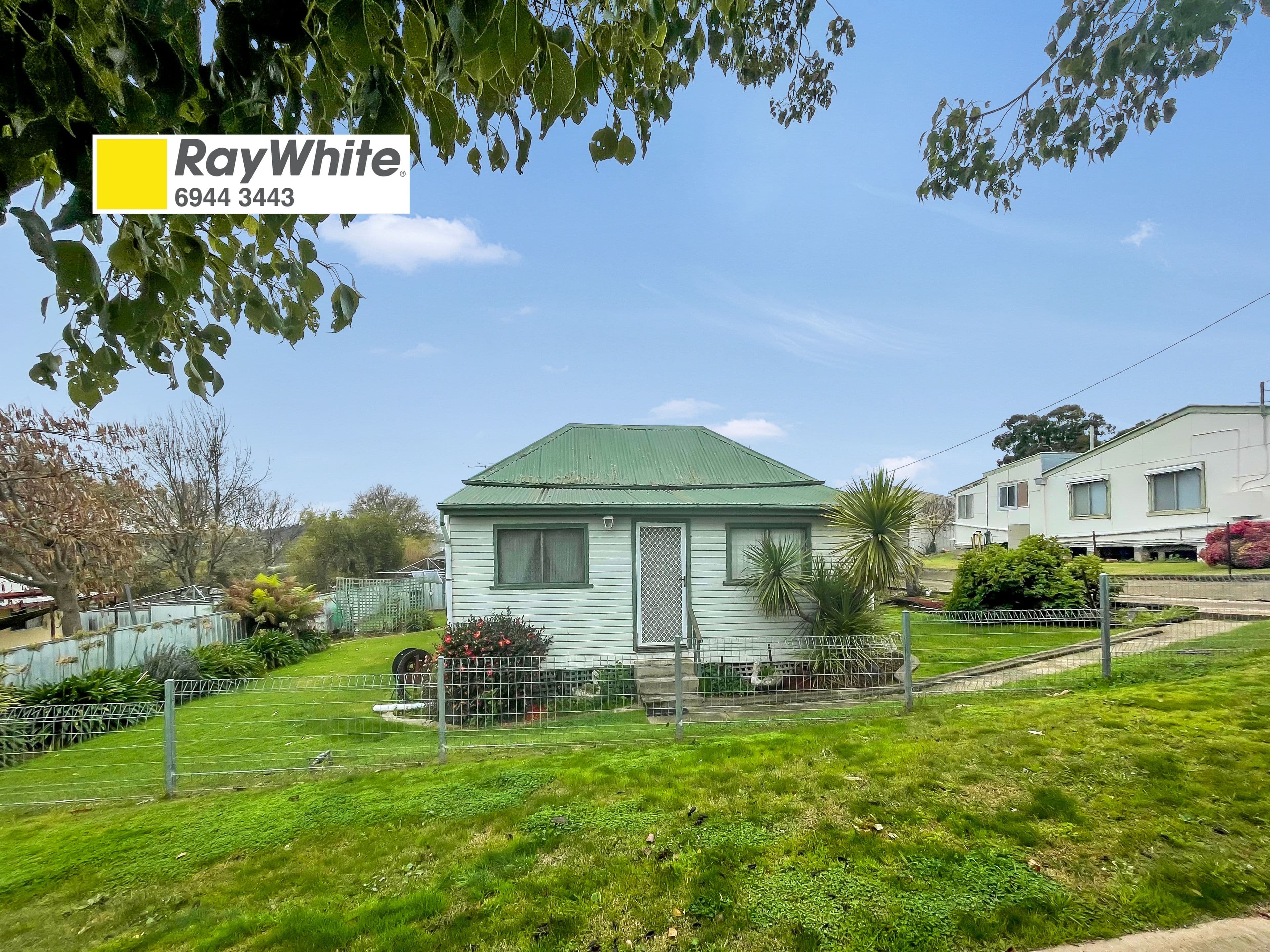 20 Luke Street, South Gundagai NSW 2722, South Gundagai - Image 1