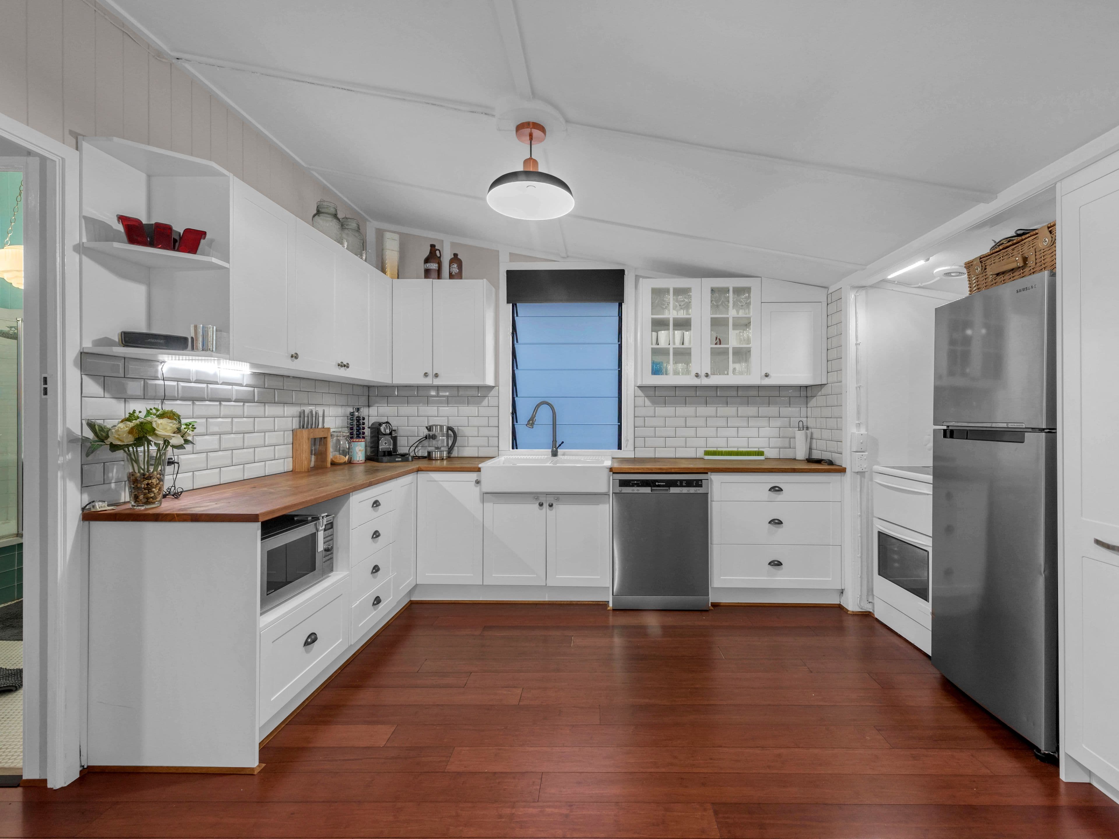 39 Seabreeze Road, Manly West QLD 4179, Manly West - Image 1