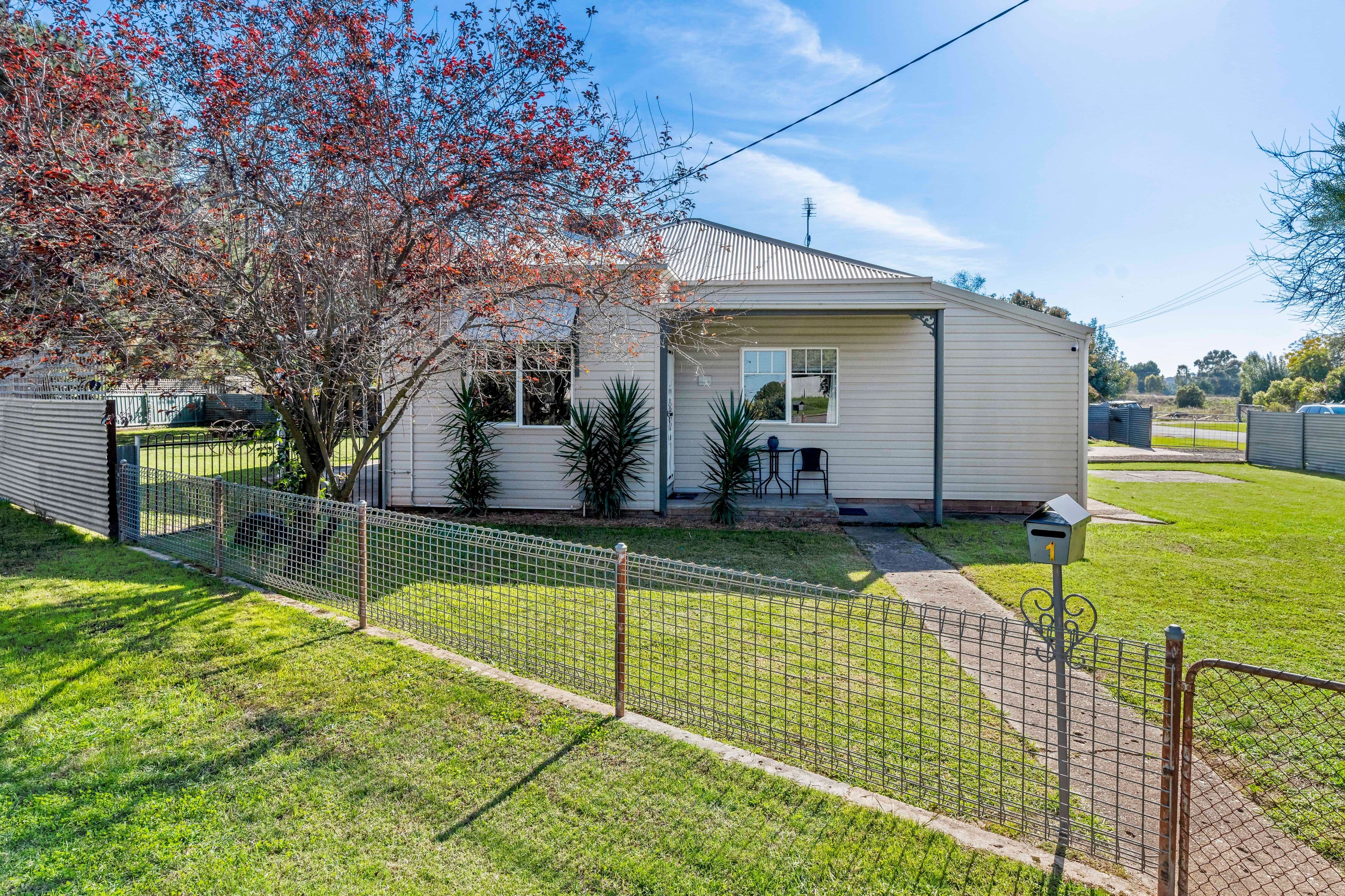 1 Hayes Street, North Wagga Wagga NSW 2650, North Wagga Wagga - Image 1